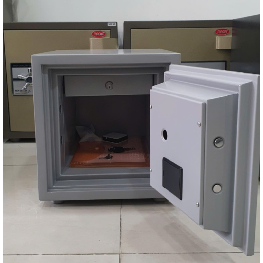 Két sắt vân tay thông minh NAGA NV8-40