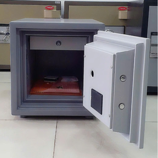 Két sắt vân tay thông minh NAGA NV9-40