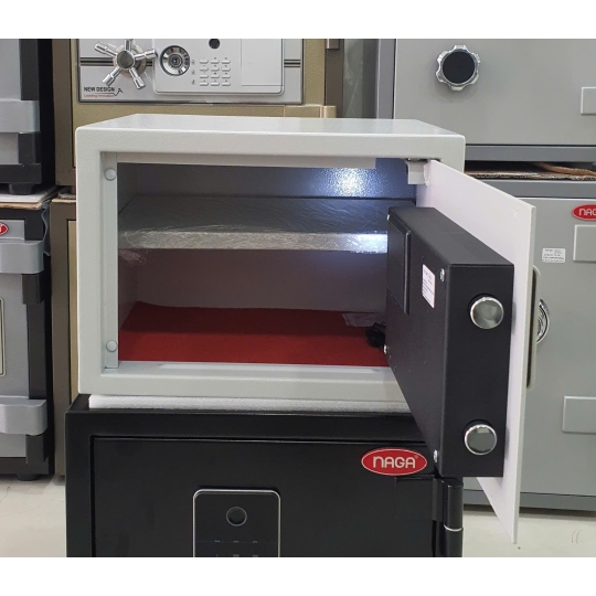 Két sắt khách sạn Naga TG250
