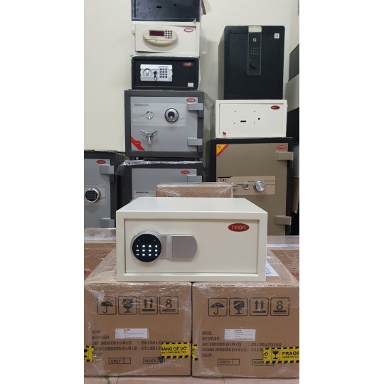 Két sắt khách sạn NAGA UG20LT