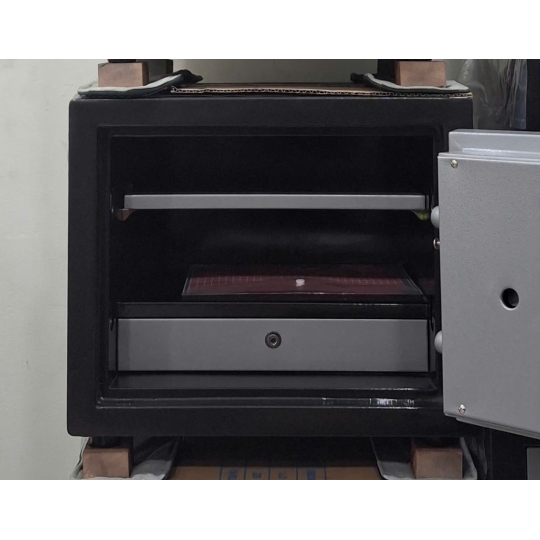 Két sắt NAGA 430 - Khóa số cơ